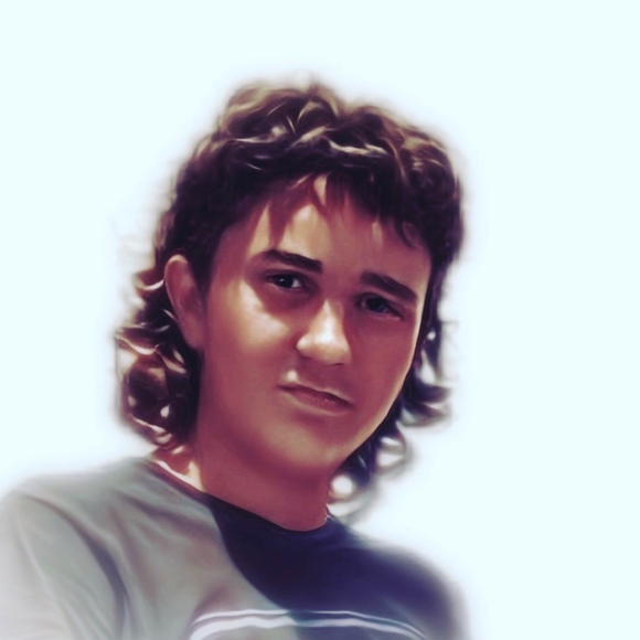 Meet your Posher, Max - Picture 1 of 1